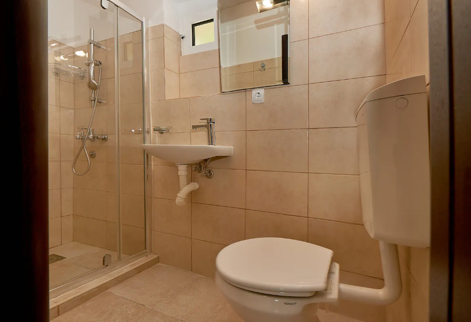 Image of House - 1 Bedrooms - 1 Bathrooms for Sale in Kotor-Kostanica-Montenegro, Image 26